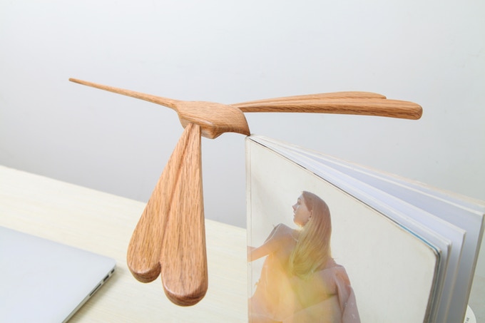 Stylish Balancing Bird Lamp by CYRO